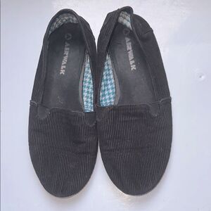 Airwalk Black Corduroy Casual Flat Slip-Ons - Size 7‎